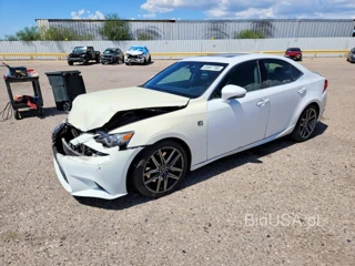 LEXUS IS 200T