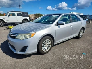 TOYOTA CAMRY L