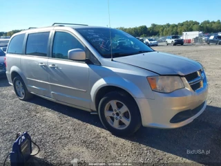 DODGE DODGE GRAND CARAVAN SXT