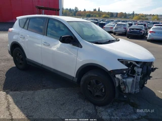 TOYOTA TOYOTA RAV4 LE