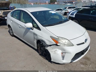 TOYOTA TOYOTA PRIUS TWO