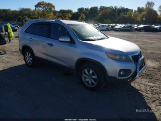 KIA KIA SORENTO LX