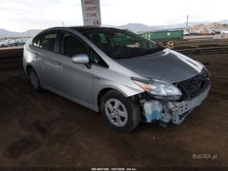 TOYOTA TOYOTA PRIUS THREE