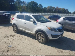 KIA KIA SPORTAGE LX