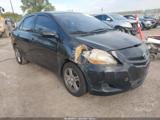 TOYOTA TOYOTA YARIS S
