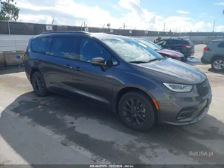 CHRYSLER CHRYSLER PACIFICA TOURING