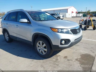 KIA KIA SORENTO LX
