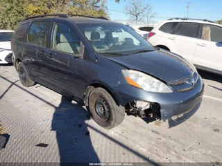 TOYOTA TOYOTA SIENNA CE/LE