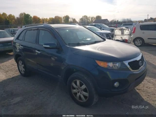 KIA KIA SORENTO LX