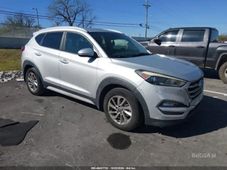 HYUNDAI HYUNDAI TUCSON SE PLUS