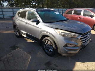 HYUNDAI HYUNDAI TUCSON SE PLUS