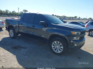 CHEVROLET CHEVROLET SILVERADO 1500 2WD  SHORT BED CUSTOM