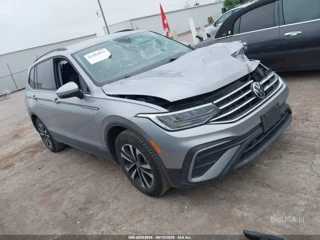 VOLKSWAGEN VOLKSWAGEN TIGUAN 2.0T S