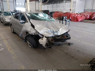 HYUNDAI HYUNDAI ELANTRA SE