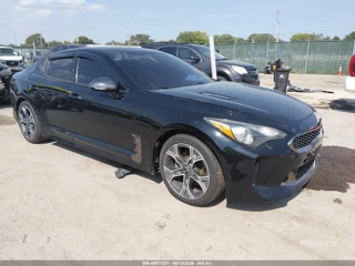 KIA KIA STINGER GT-LINE