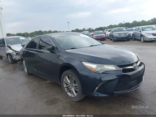 TOYOTA TOYOTA CAMRY SE