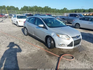 FORD FORD FOCUS SE