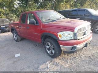 DODGE DODGE RAM 1500 SLT