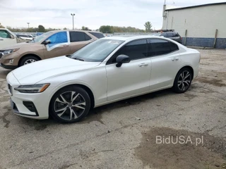 VOLVO S60 T6 R-DESIGN