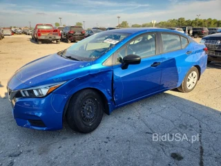 NISSAN VERSA S