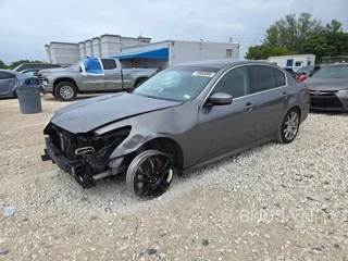 INFINITI G37 SEDAN JOURNEY