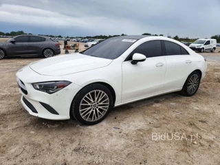 MERCEDES-BENZ CLA 250 4MATIC