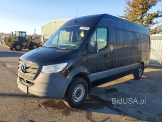 MERCEDES-BENZ SPRINTER 2500/3500