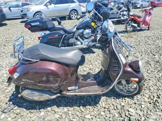 VESPA GTS 300 SUPER