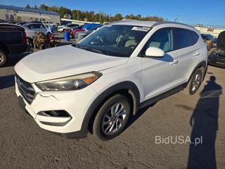 HYUNDAI TUCSON SE