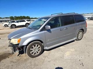 CHRYSLER TOWN & COUNTRY TOURING