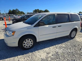 CHRYSLER TOWN & COUNTRY LX