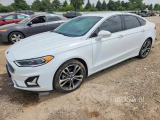 FORD FUSION TITANIUM
