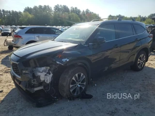 TOYOTA HIGHLANDER XLE