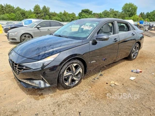 HYUNDAI ELANTRA LIMITED