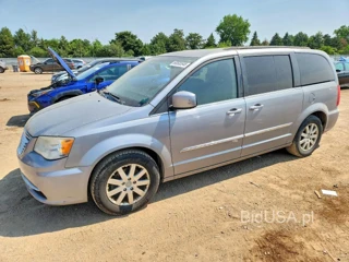 CHRYSLER TOWN & COUNTRY TOURING