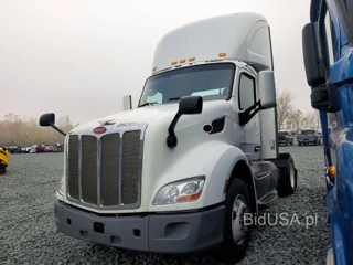 PETERBILT 579