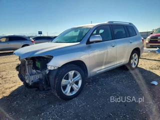 TOYOTA HIGHLANDER LIMITED