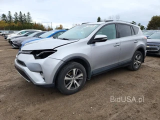TOYOTA RAV4 XLE