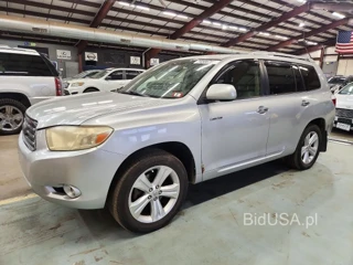 TOYOTA HIGHLANDER LIMITED