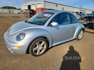 VOLKSWAGEN NEW BEETLE GLS