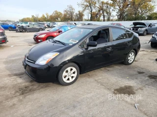 TOYOTA PRIUS BASE
