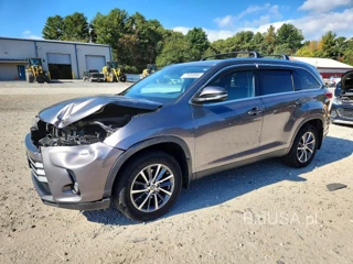 TOYOTA HIGHLANDER XLE