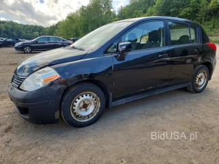 NISSAN VERSA 1.8 S