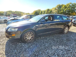 AUDI A6 AVANT QUATTRO