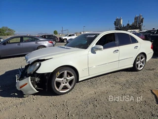 MERCEDES-BENZ E 550