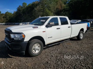 RAM 2500 TRADESMAN