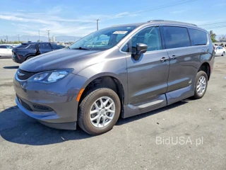 CHRYSLER VOYAGER LXI