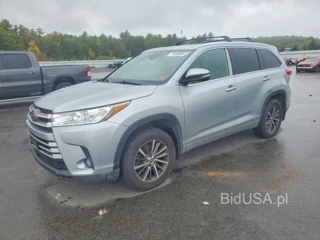 TOYOTA HIGHLANDER XLE