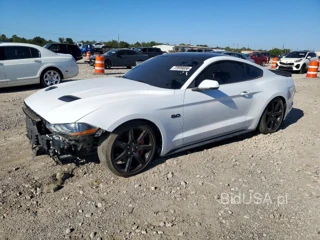 FORD MUSTANG GT