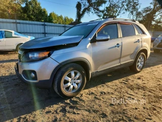 KIA SORENTO LX
